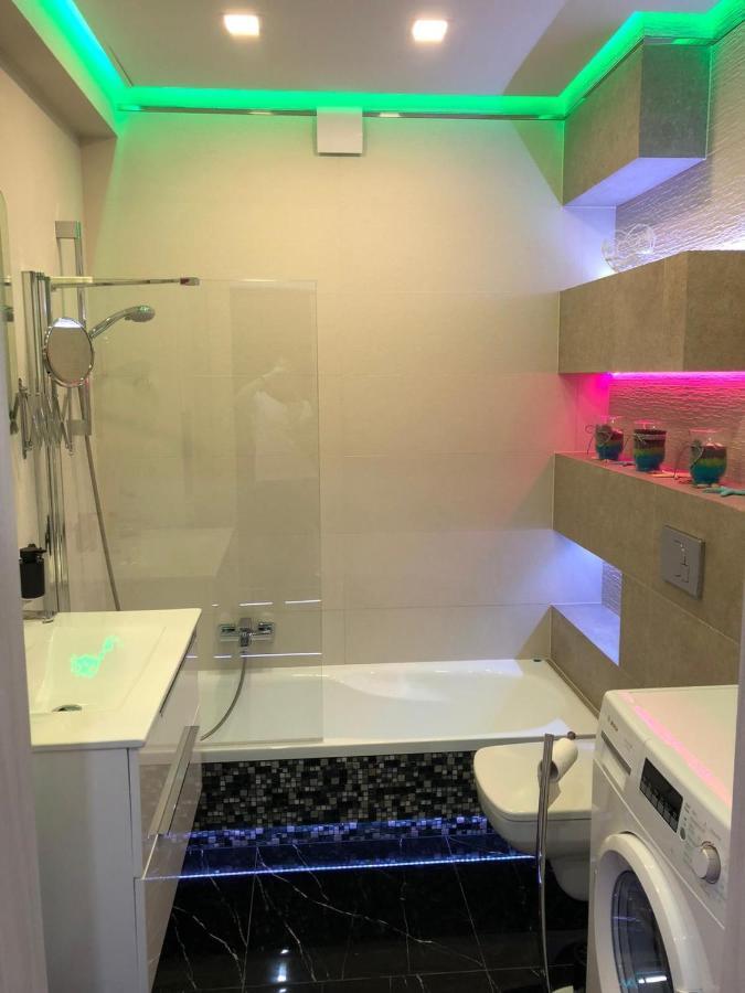 Appartamento Apartament Zatoka Deluxe Z Ogrodem Debogorze Esterno foto